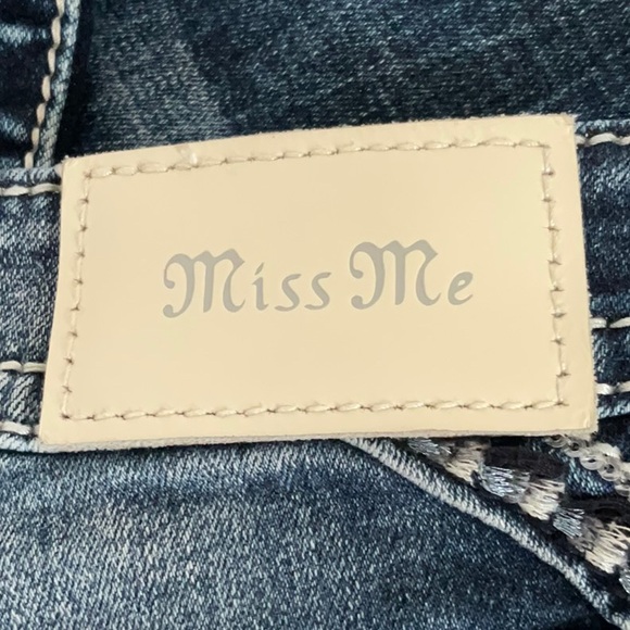 Miss Me Los Angeles Size 31 Mid Rise Boot Dark Blue Flare Jeans Women - Picture 13 of 13